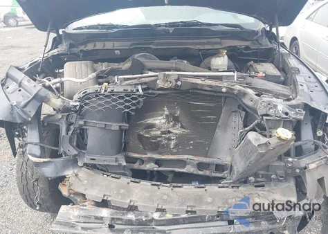 2016 Ram 1500 Express z USA, uszkodzony, nr VIN 1C6RR7FT9GS310726